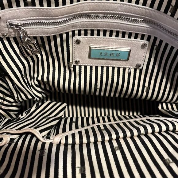 LAMB by Gwen Stefani Pearl Leather Bowling Bag and Matching Wallet - Picture 16 of 16